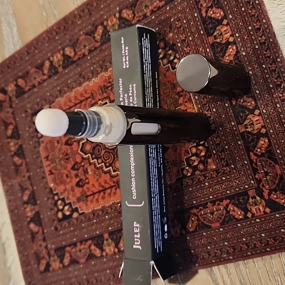 Skin Perfector in Ivory (130)